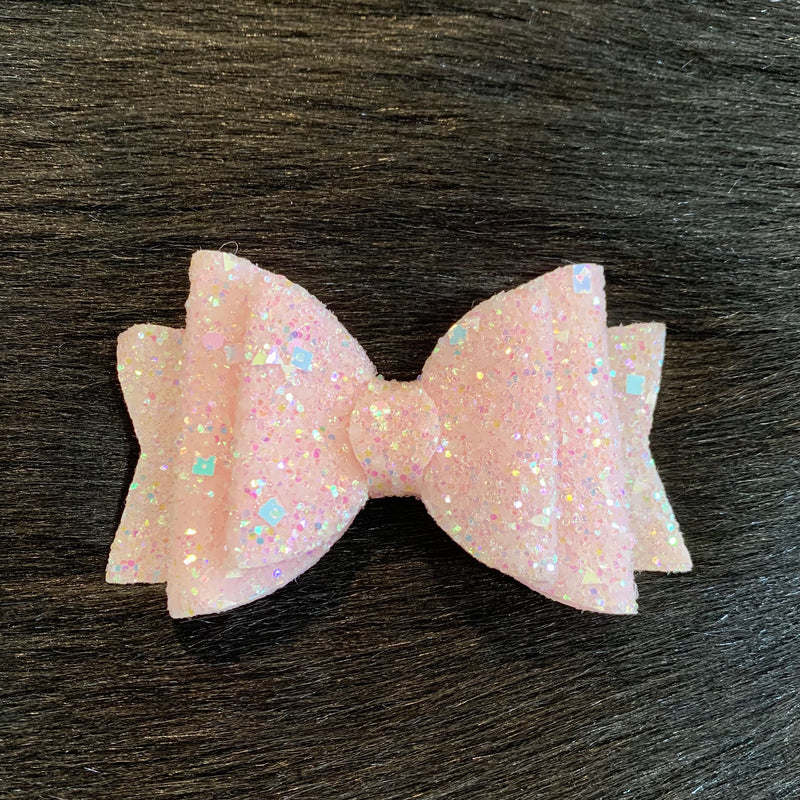 Pale Pink Glitter Bow